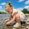 image:imageJOINFREE Toddler Sandals Kids Wide Girls Boys Aqua Athletic Sneakers Barefoot Beach Sandals QuickyDry Nonslip Outdoor Water Sports Hiking Sandals Summer Water Shoes for Pool River SwimBeige